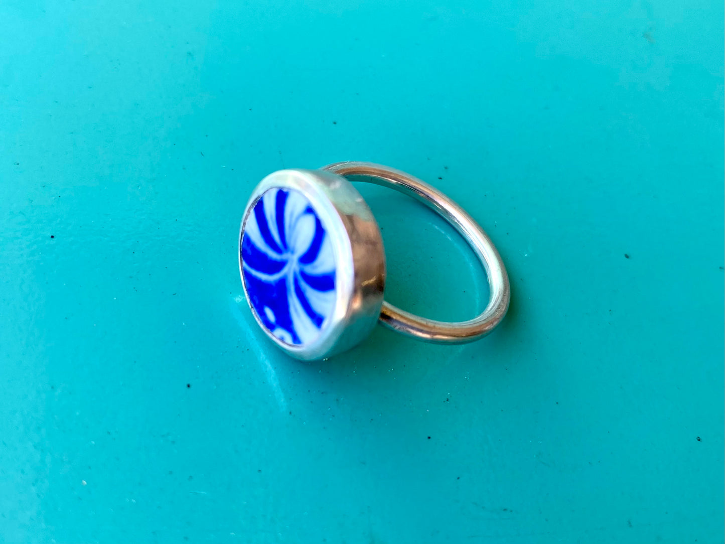 Blue & White ceramic ring