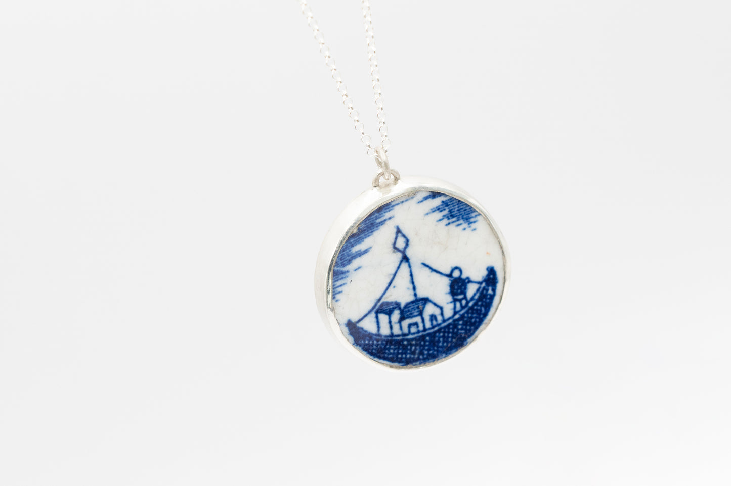 Blue & White Willow pattern ceramic pendant