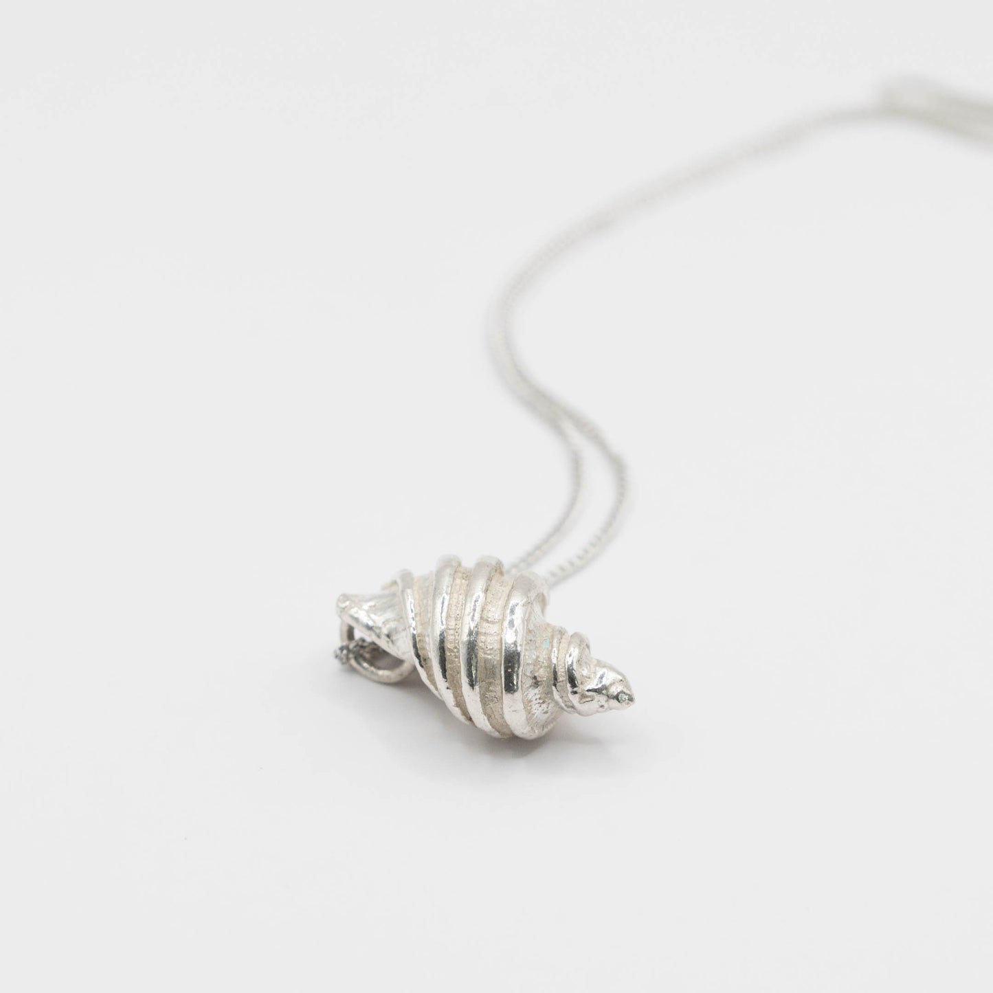 Tulip Conch Necklace in silver or brass