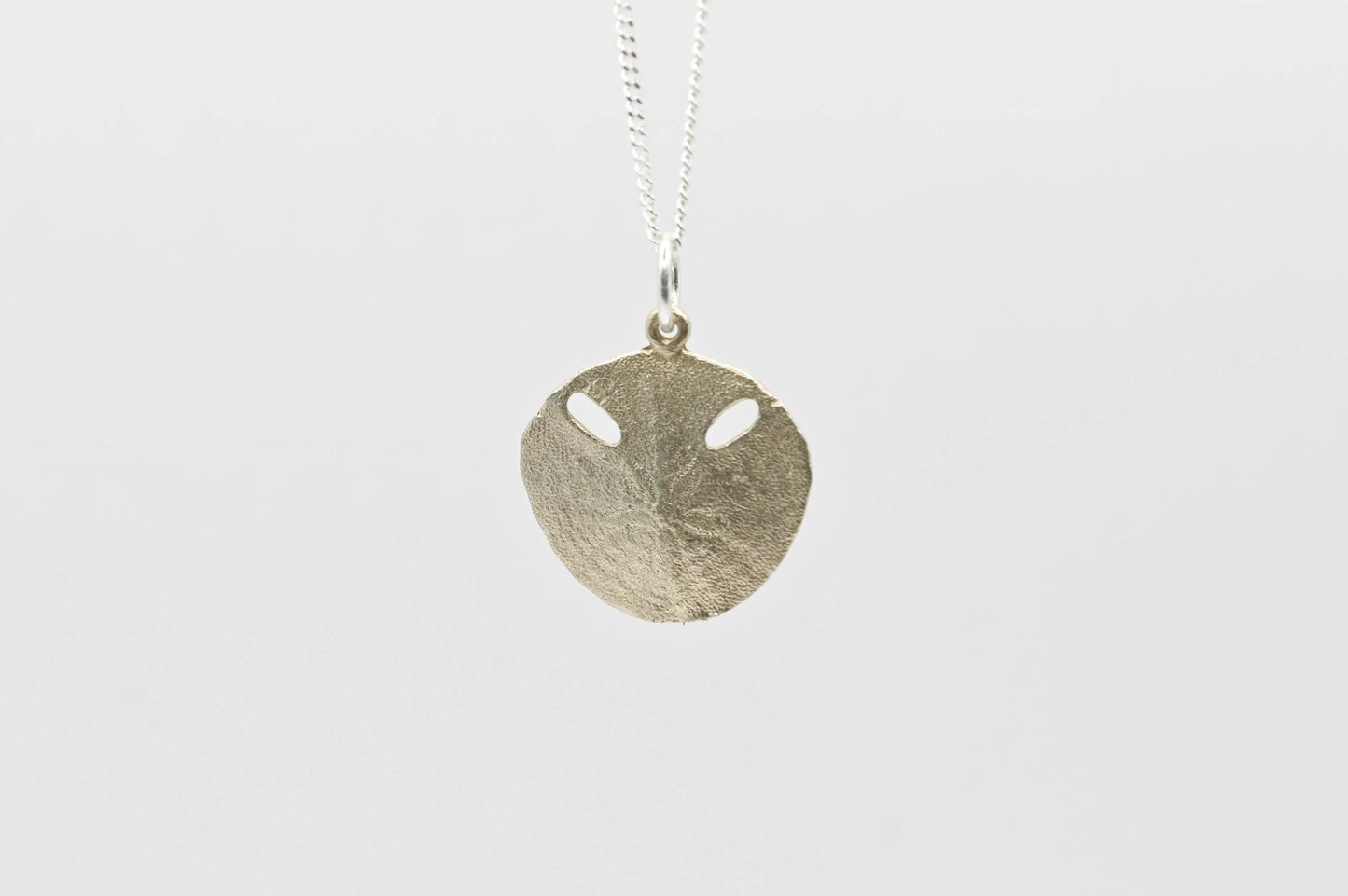 Small Pansy shell pendant